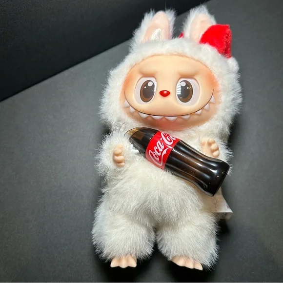 Pop Mart Labubu Coca Cola Vinyl Face - Picture 4 of 15